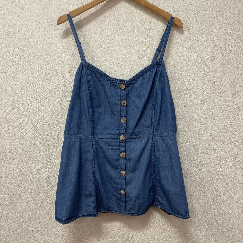 Torrid Denim Faux Button-Front Sleeveless Tank Top W/ Adjustable Straps Size 2